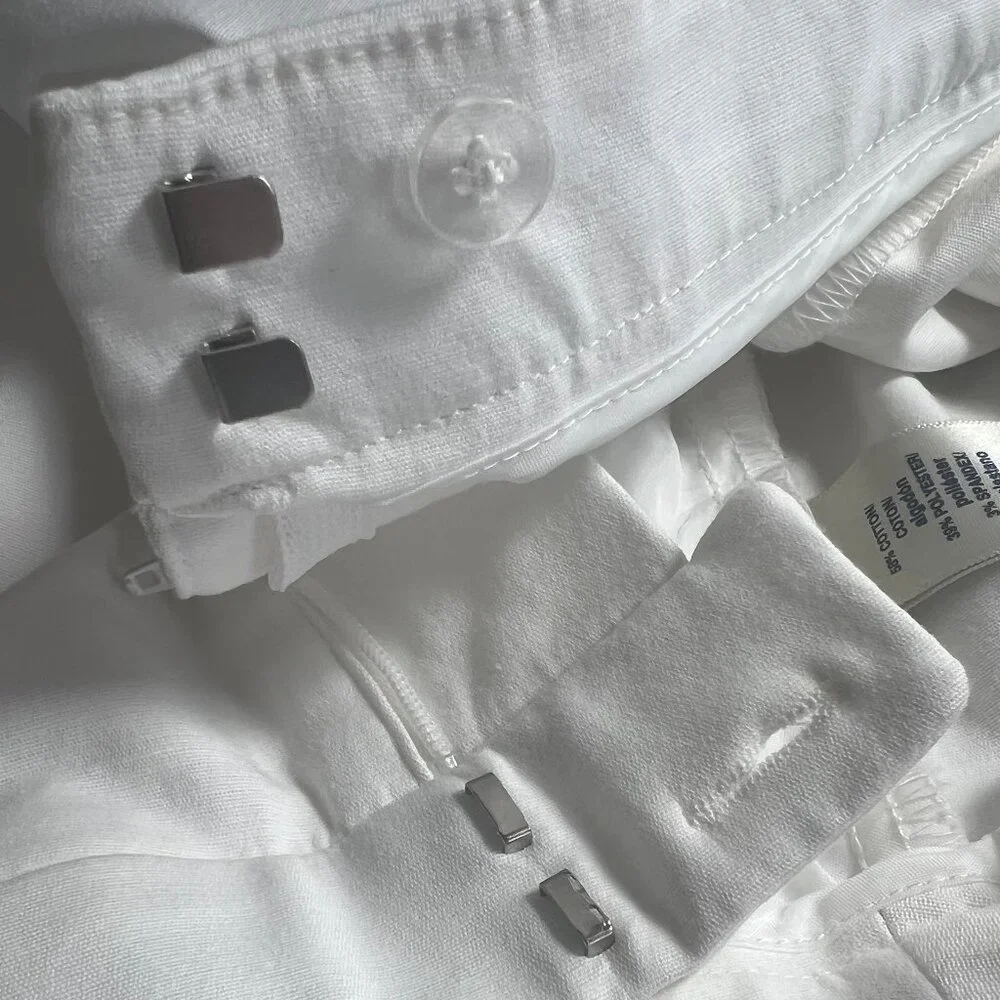 Rafaella Women's Curvy Fit Bermuda Shorts NWT - Picture 5 of 12